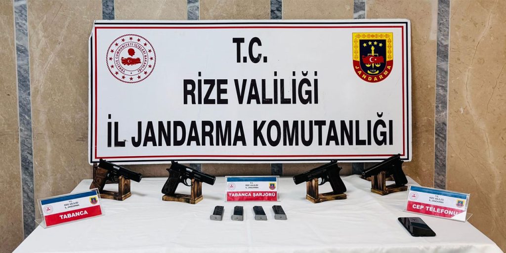 Çayeli’nde Jandarma Baskını: 4 Ruhsatsız Silah Yakalandı
