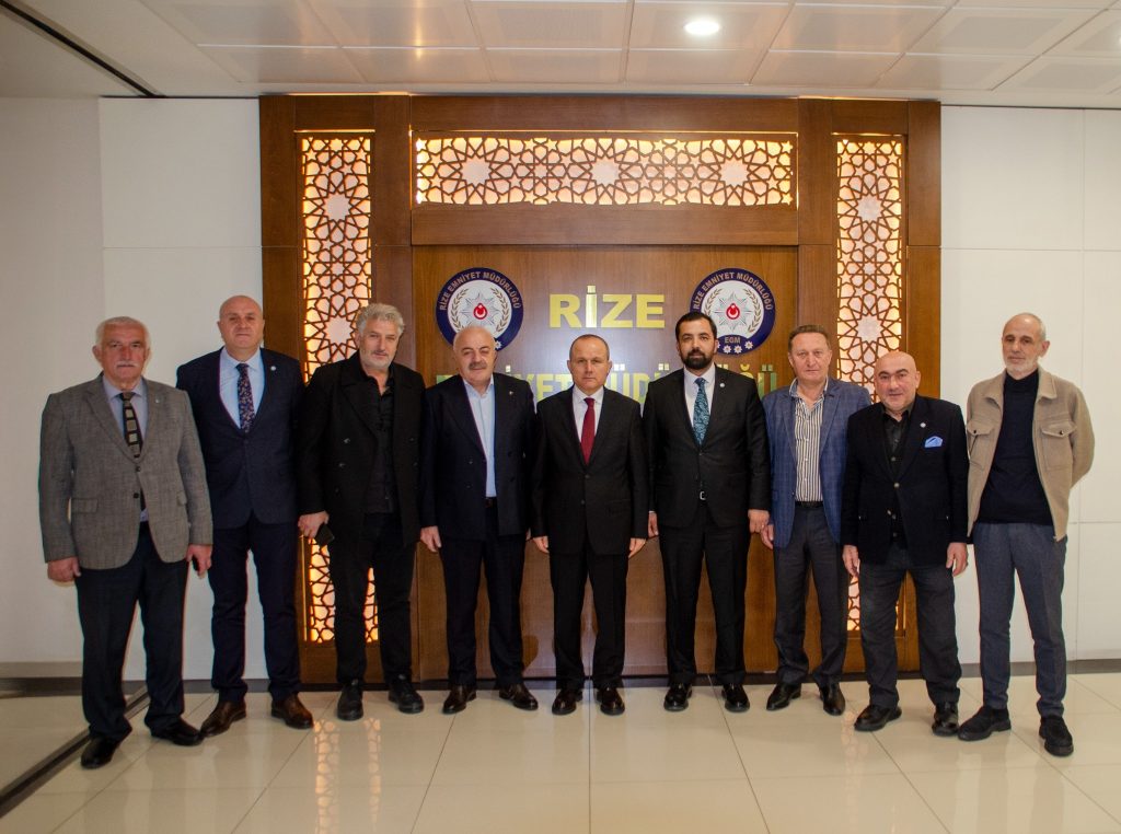 İYİ Parti Rize Heyetinden Emniyet Müdürü Turesin’e Ziyaret.