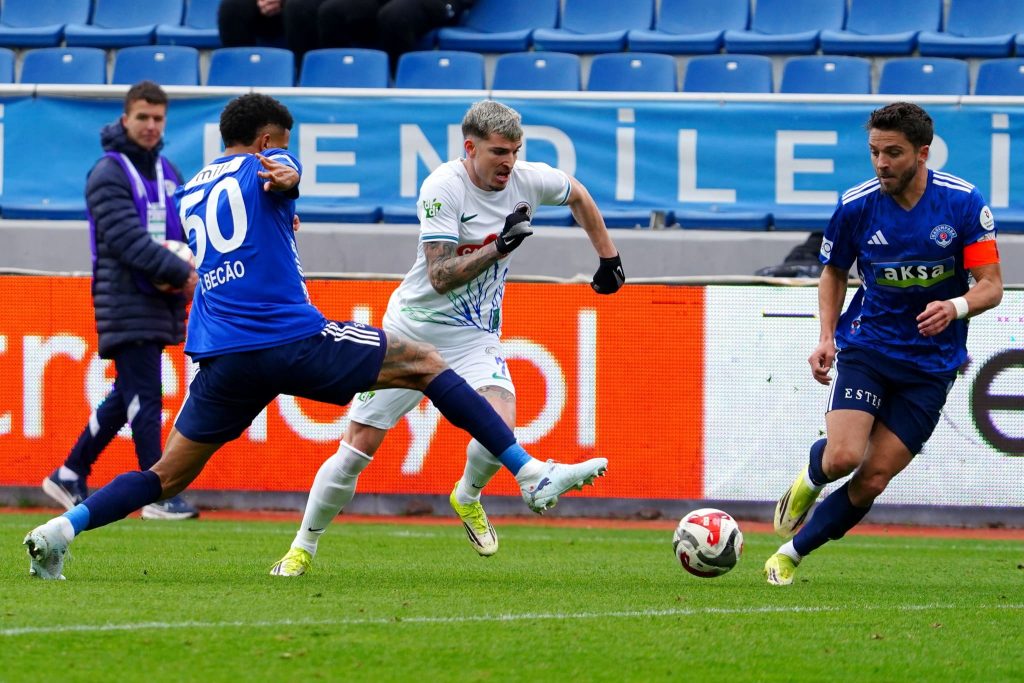 İstanbul’da Rize Fırtınası: Atmacalar Kasımpaşa’yı Dağıttı!