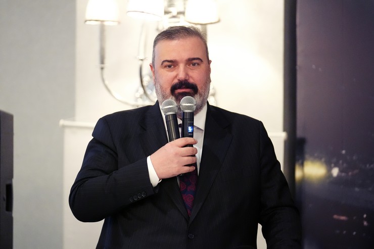 Başkan Turgut: “Gönlümüzden Avrupa Geçiyor.”