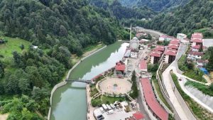 Hemşin’in Çehresi Değişti: DSİ’den Estetik ve Güvenli Dokunuş