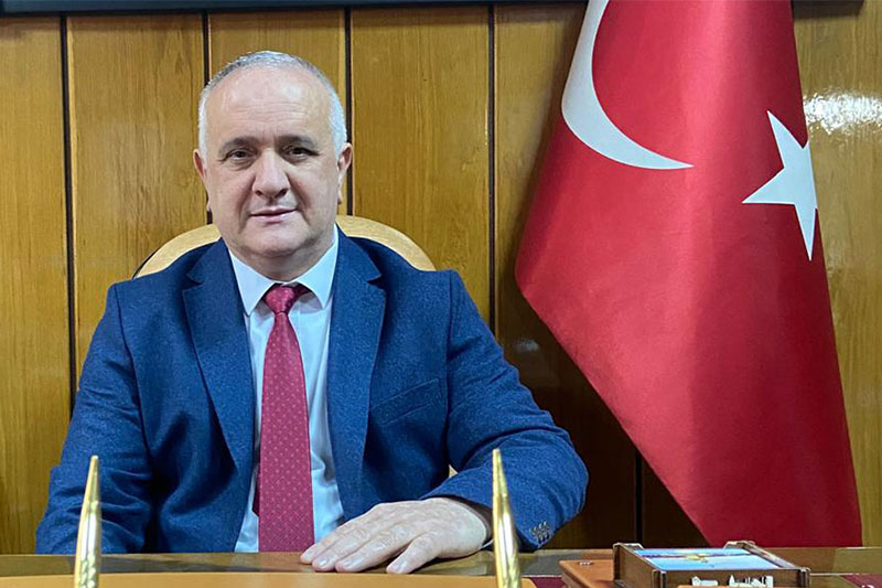 Rize’de APP Plaka Uyarısı: Başkan Turan Akbulut 1 Nisan Öncesi Araç Sahiplerini Uyardı!