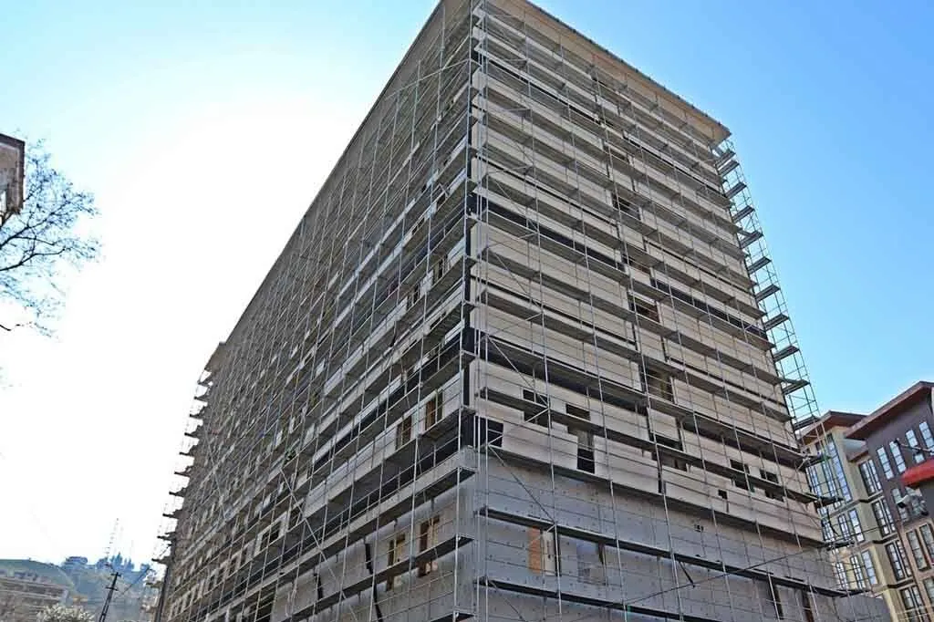 Rize’de Kendi Enerjisini Üreten 600 Kişilik Dev Yurt Yükseliyor